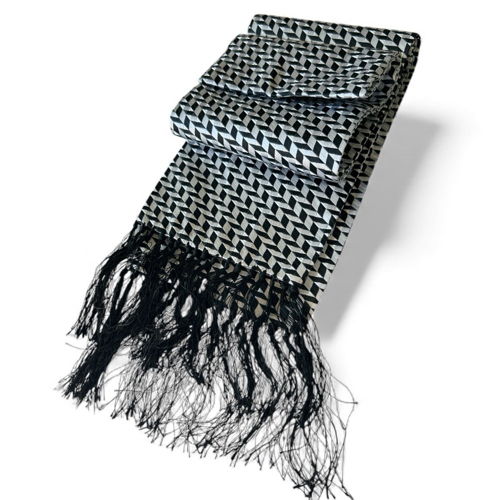 Duchamp 100% Silk Monochrome Geometric Scarf L61” W6.5” Black & White NWOT